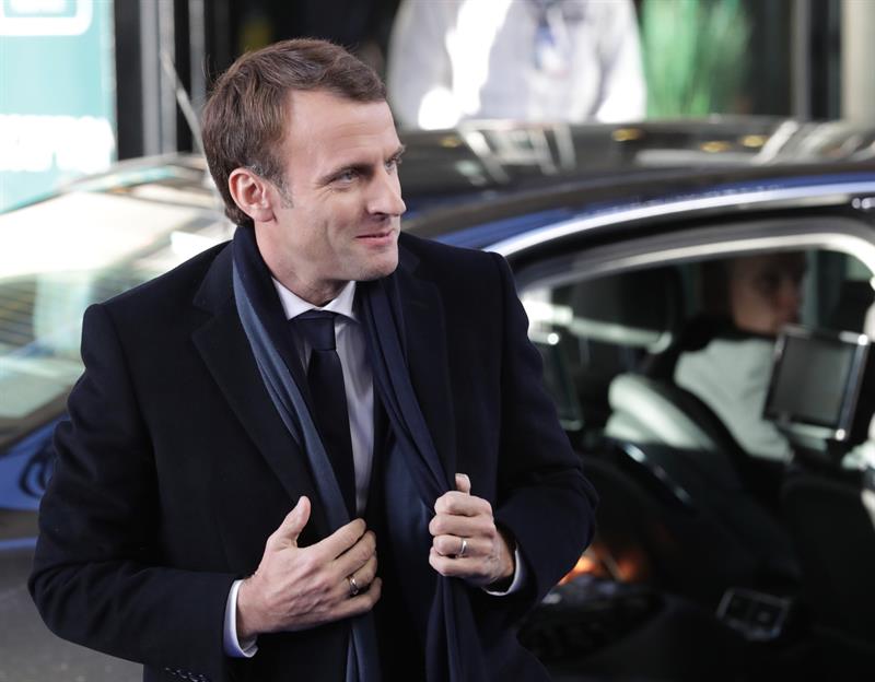  Macron krÃ¤ver att man faststÃ¤ller det minsta europeiska miniminivÃ¥et och kriterierna fÃ¶r social konvergens