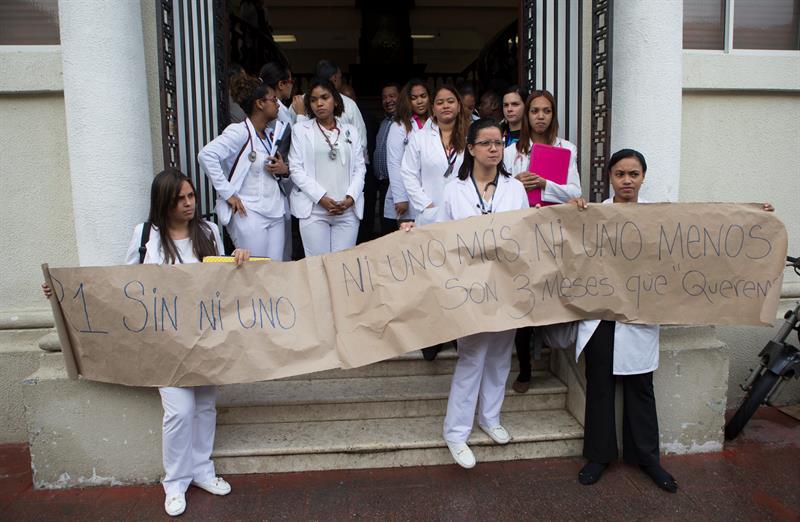  Dominikanska sjukhus lever den andra dagen i den sjÃ¤tte strejken om en och en halv mÃ¥nad