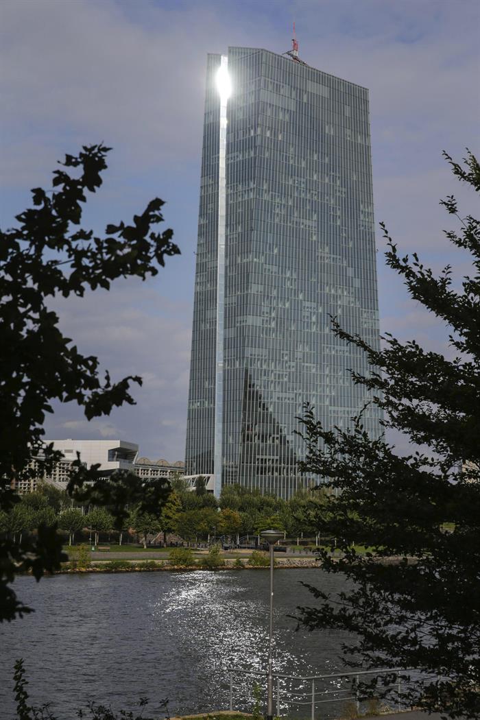 ECB kommer fortsÃ¤tta att anvÃ¤nda den monetÃ¤ra inriktningen efter stimulans slut