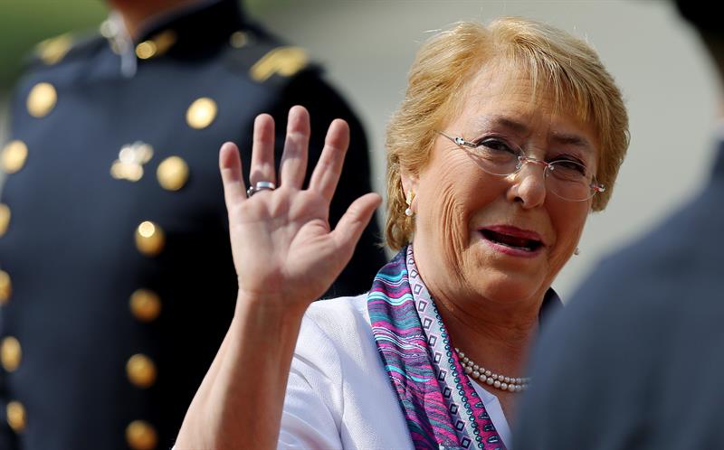  Bachelet: nÃ¤sta president i Chile "kommer att fÃ¥ ett land i Ã¥terhÃ¤mtning"