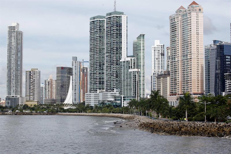  Handel, byggande och logistik, sektorer med stÃ¶rsta vikt i Panama: s BNP