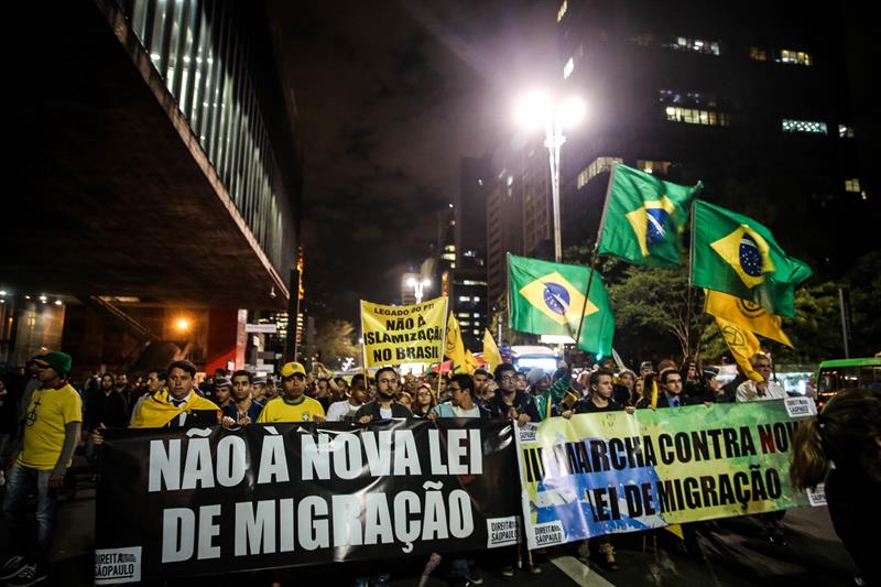  Den nya migrationslagen trÃ¤der i kraft i Brasilien med luckor som ska klargÃ¶ras