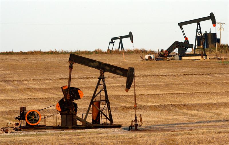  Texas olja Ã¶ppnar med en nedgÃ¥ng pÃ¥ 0,85% till $ 56,07